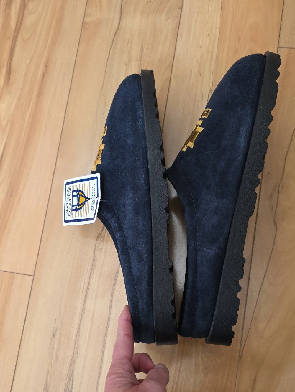 Hush Puppies Notre Dame Slippers Navy Suede Mens 9 NWT